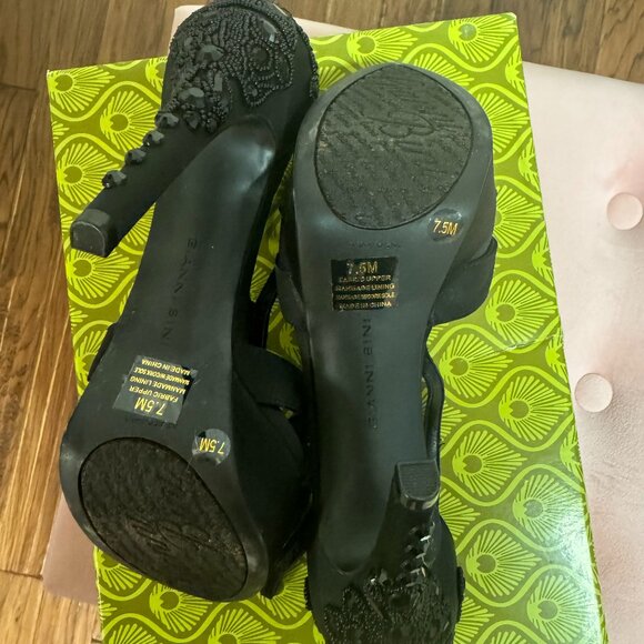 Gianni Bini Black Geneva Heels US 7.5 - Picture 4 of 7